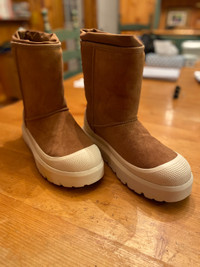 Boots UGG brand new