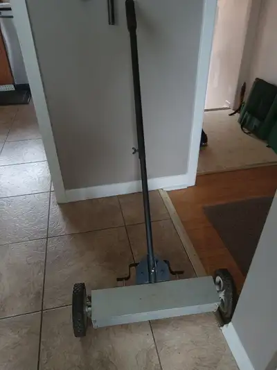 Roofing Magnet Sweeper, View more