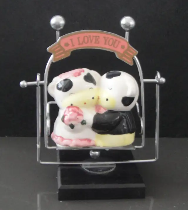 Pair of handmade Ceramic Hugging Cows lover sitting in the swing in Arts & Collectibles in Markham / York Region - Image 2