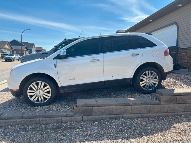 Lincoln MKX  in Cars & Trucks in Lloydminster