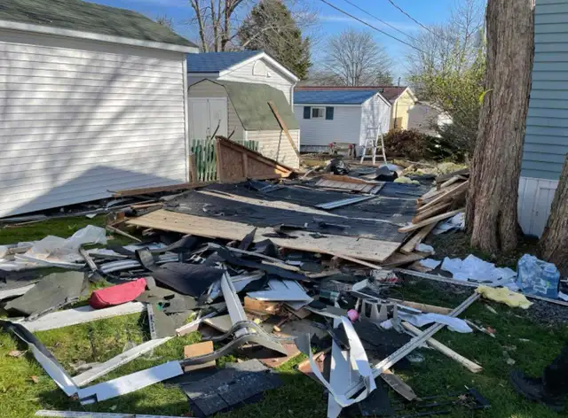  junk removal shed deck demolishing 