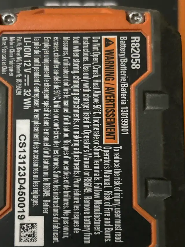 Ridgid 12V Charger in Power Tools in Kitchener / Waterloo - Image 3
