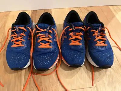 Asics Gel Excite 7 running shoes Youth size 6, View more