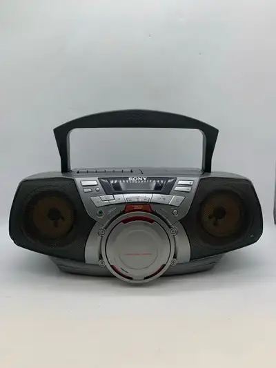 Sony CFD-G30 CD/Radio/Cassette boombox. Radio and cassette functions work properly and the unit powe...