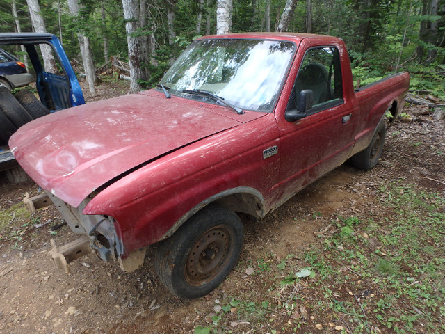 2001 Mazda B3000 in Auto Body Parts in Annapolis Valley