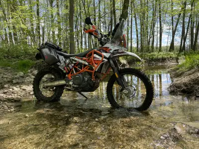 2018 KTM 690 Enduro R Rally 12,891 km Full Suspension Upgrade - Mint condition, clean and detailed....