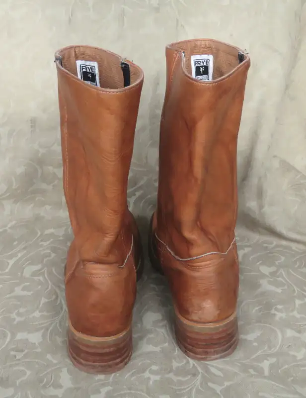 FRYE BROWN LEATHER CAMPUS COWBOY BOOTS WOMEN SIZE 11M MEN 9.5 in Men's Shoes in City of Toronto - Image 6