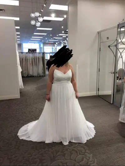 If you are a man that is interested for his fiancée have her message me on her own account Size 18W...