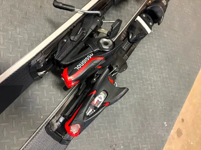 Rossignol P 800 race/carve skis in Ski in Lethbridge - Image 6
