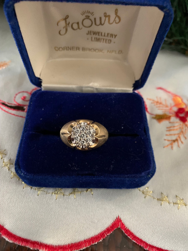 For sale a beautiful gents diamond ring  in Jewellery & Watches in Corner Brook - Image 2