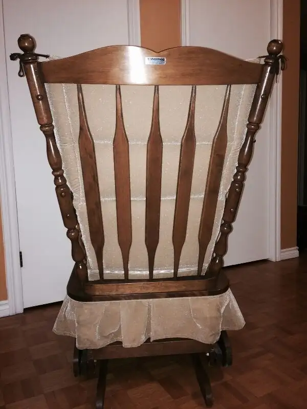 Chaise bercante-tête et base-fauteuil/lit de lit in Couches & Futons in Laval / North Shore - Image 3