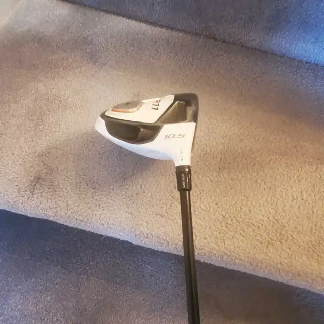TAYLORMADE R11 driver Golf Club in Golf in Barrie - Image 3
