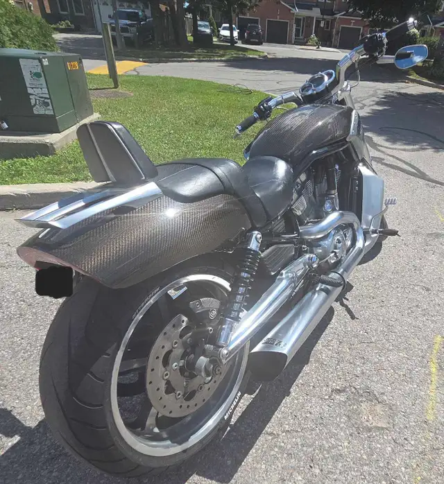 2009 Harley Davidson VRod Muscle in Street, Cruisers & Choppers in Oshawa / Durham Region - Image 4