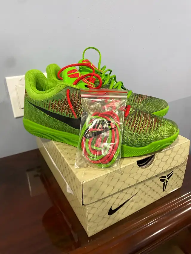 kobe grinch mamba rage in Men's Shoes in Hamilton - Image 2