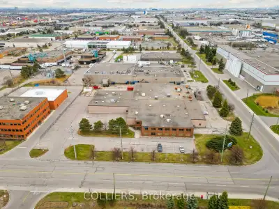 Freestanding industrial building on the corner of Coventry Rd and Walker Dr. Quick access to 400-ser...