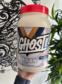 Ghost Vegan Cinnabon Protein Powder
