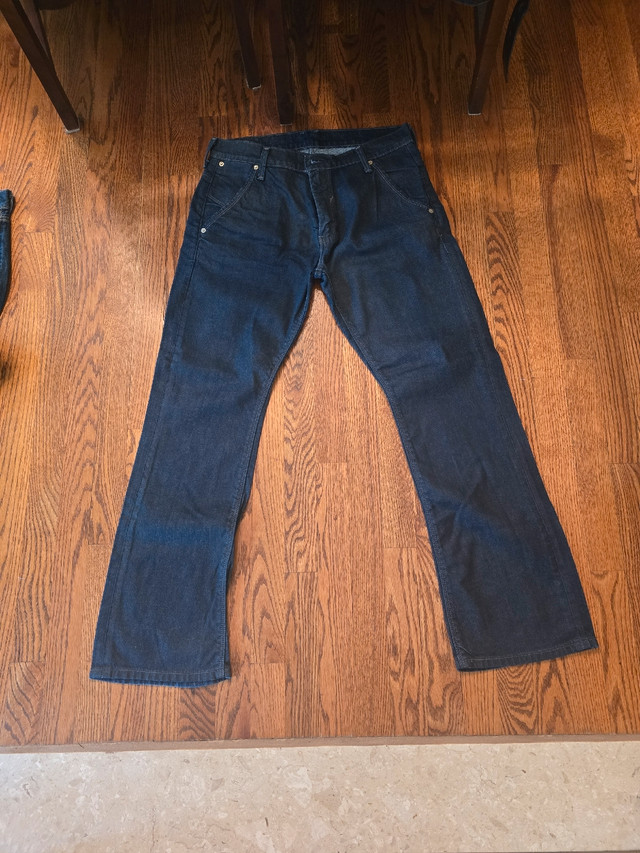 Mens Levi jeans  in Men's in Ottawa