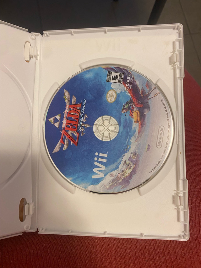 Zelda Skyward Sword Wii 25th Anniversary Edition. Music CD in Nintendo Wii in City of Toronto - Image 3