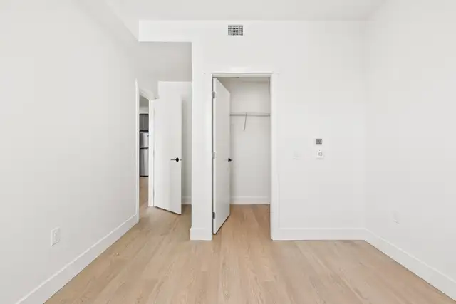 Modern 2 Bedroom Suites | Free Rent + Free Parking in Long Term Rentals in Kelowna - Image 20
