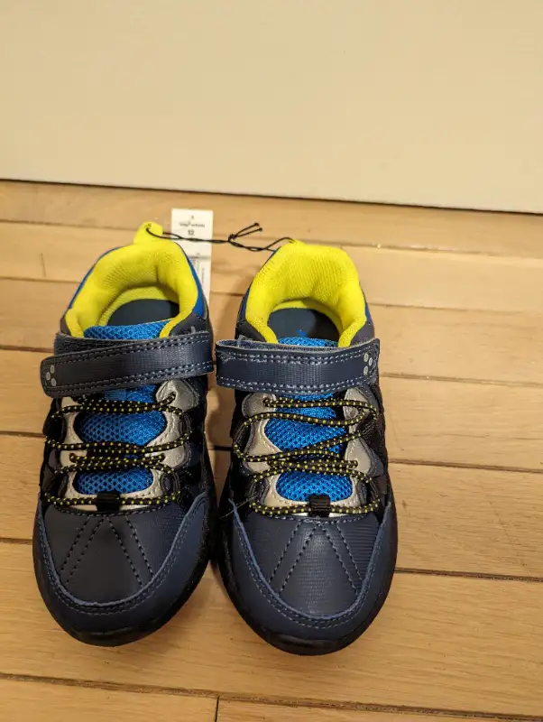 Joe Fresh Boys shoes, size 12 - new! in Kids & Youth in City of Toronto - Image 3
