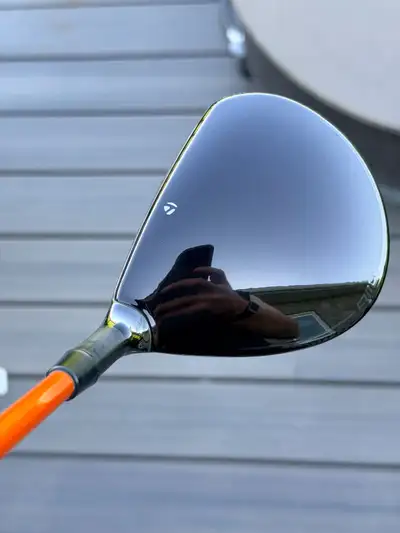 TaylorMade Qi10 3HL with Graphite Design ADDI, View more