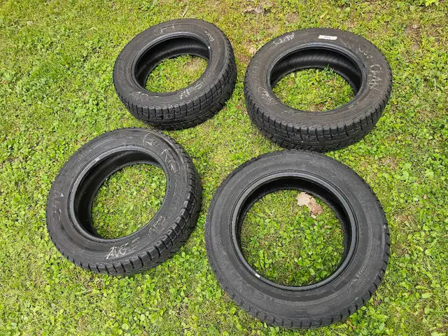 4 pneus d’hiver Yokohama iceGUARD IG51V – 235/65R18 in Tires & Rims in Longueuil / South Shore - Image 2