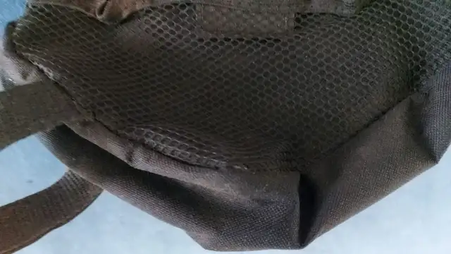 SCHWINN BIKE BAG in Clothing, Shoes & Accessories in London - Image 4