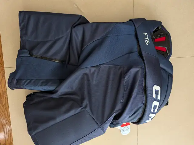 CCM JetSpeed FT6 Senior Hockey Pants – Large, Navy, Brand New in Hockey in Markham / York Region - Image 4