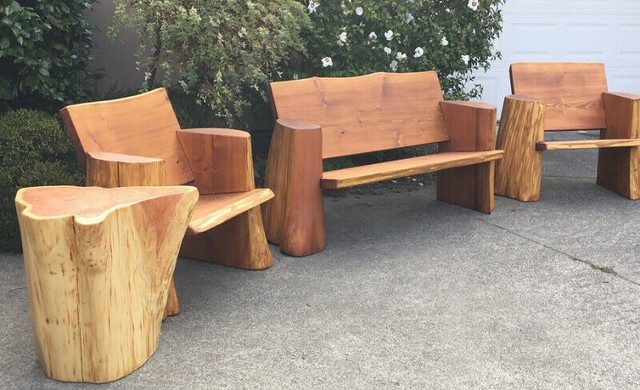 Cedar Bench in Patio & Garden Furniture in Comox / Courtenay / Cumberland