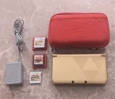 Nintendo 3DS XL Zelda Edition: Link Between Worlds + 3 Games , View more