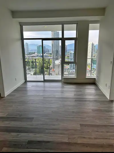 Modern and spacious 1 Bedroom + Den, 1 Bathroom condo available for rent in the heart of Surrey Cent...