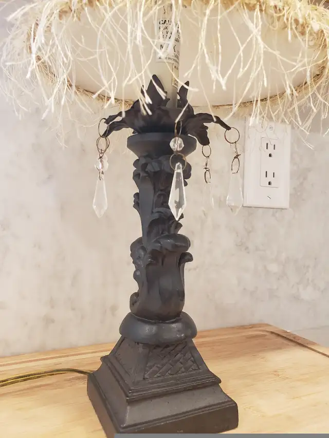 Decorative lamp with beads and yarn accents, beige lamp shade in Home Décor & Accents in Markham / York Region - Image 3