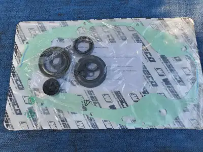 Yamaha YFZ350 Banshee 87- 06 RZ350 Wiseco Bottom End Gasket Set, View more