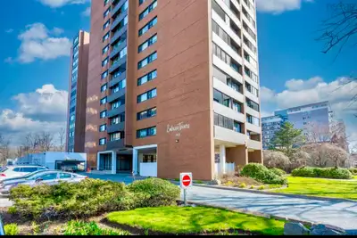 Large, fully renovated, 3 bedroom, 2 (full) bathroom condo in Embassy Towers on Spring Garden Road i...