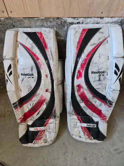 Goalie pads / jambières de gardien de but, View more