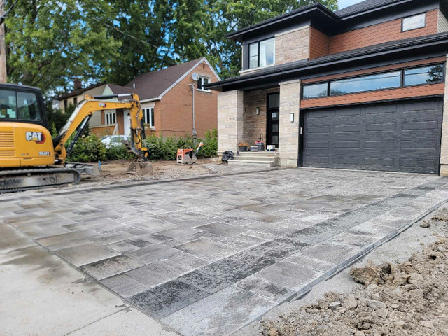 Cmb paysagement les specialistes du pave uni - Longueuil/Rive Sud dans Entretien paysager  à Longueuil/Rive Sud