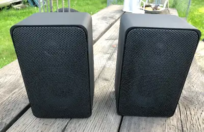 Realistic Minimus 77 speakers, View more