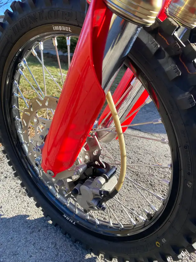 2008 Honda crf450r ORIGINAL plastics and brake pads still in Dirt Bikes & Motocross in Hamilton - Image 6