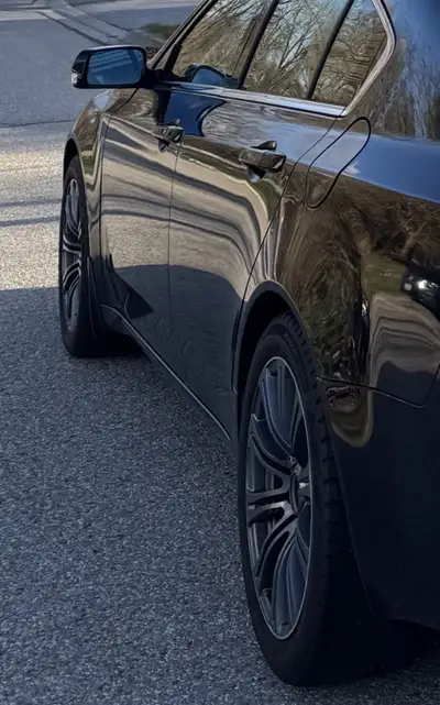 Selling a full set of 18” alloy rims and tires currently fitted on an Acura TL SH-AWD. Details: • 4x...