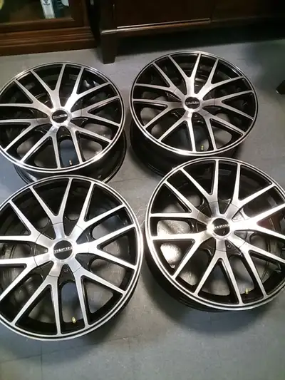 4 alloy rims - Touren 19”- 5x120 bolt pattern, size-19x8.5J, black machined with sensors. Purchased...