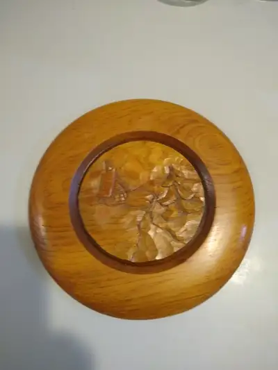 Sculpture sur bois, View more