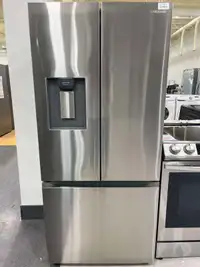 Super rabais Econoplus! Réfrigérateur avec machine à eau Samsung