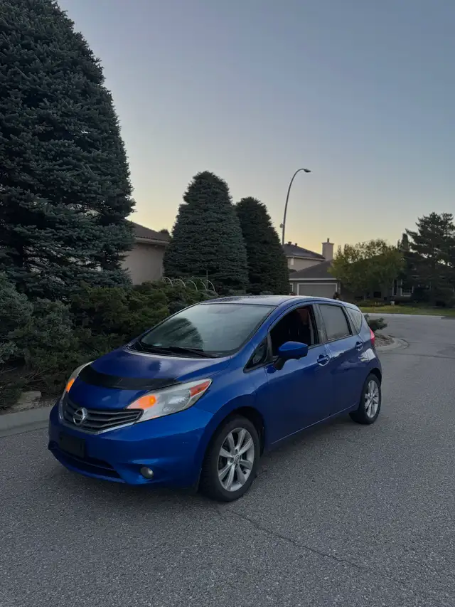 2015 Nissan Versa Note SL576946603096821761