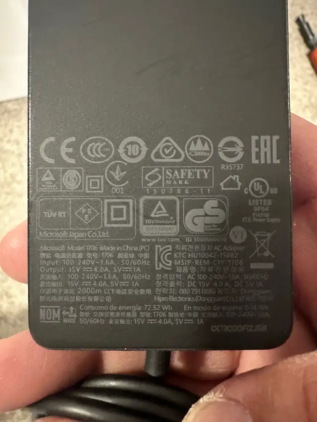 Two genuine Microsoft Surface Pro laptop power cords in Cables & Connectors in Hamilton - Image 4