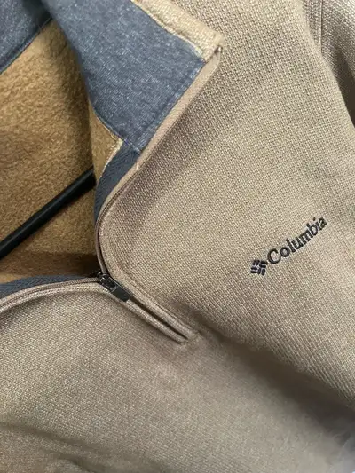 Columbia quarter zip medium, View more