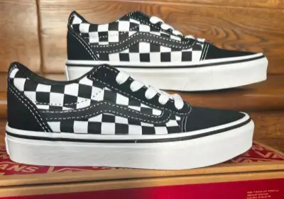 VANS Checkered, View more