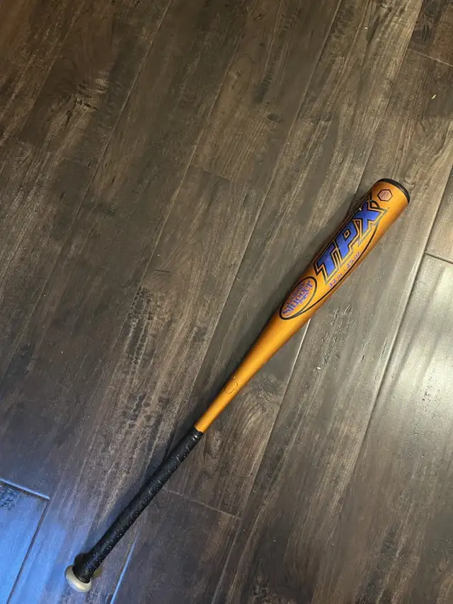 Louisville Slugger TPX Laser Baseball Bat 32 Inch 25oz in Baseball & Softball in Guelph - Image 2
