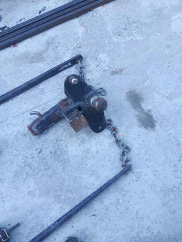 Hitch with stabilizer, weight distribution $200 in Other in Mississauga / Peel Region - Image 2