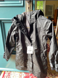 MEC Rain Coat/Jacket - Girls Size 8 - BNWT