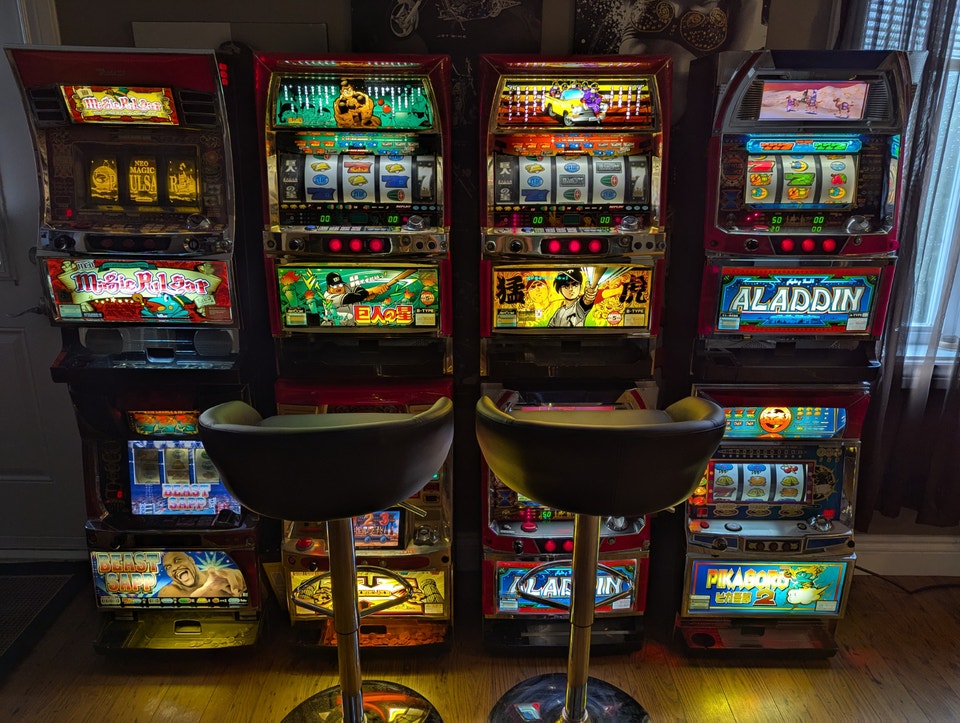 Slot Machines For Sale | Toys & Games | Ottawa | Free local classifieds ...